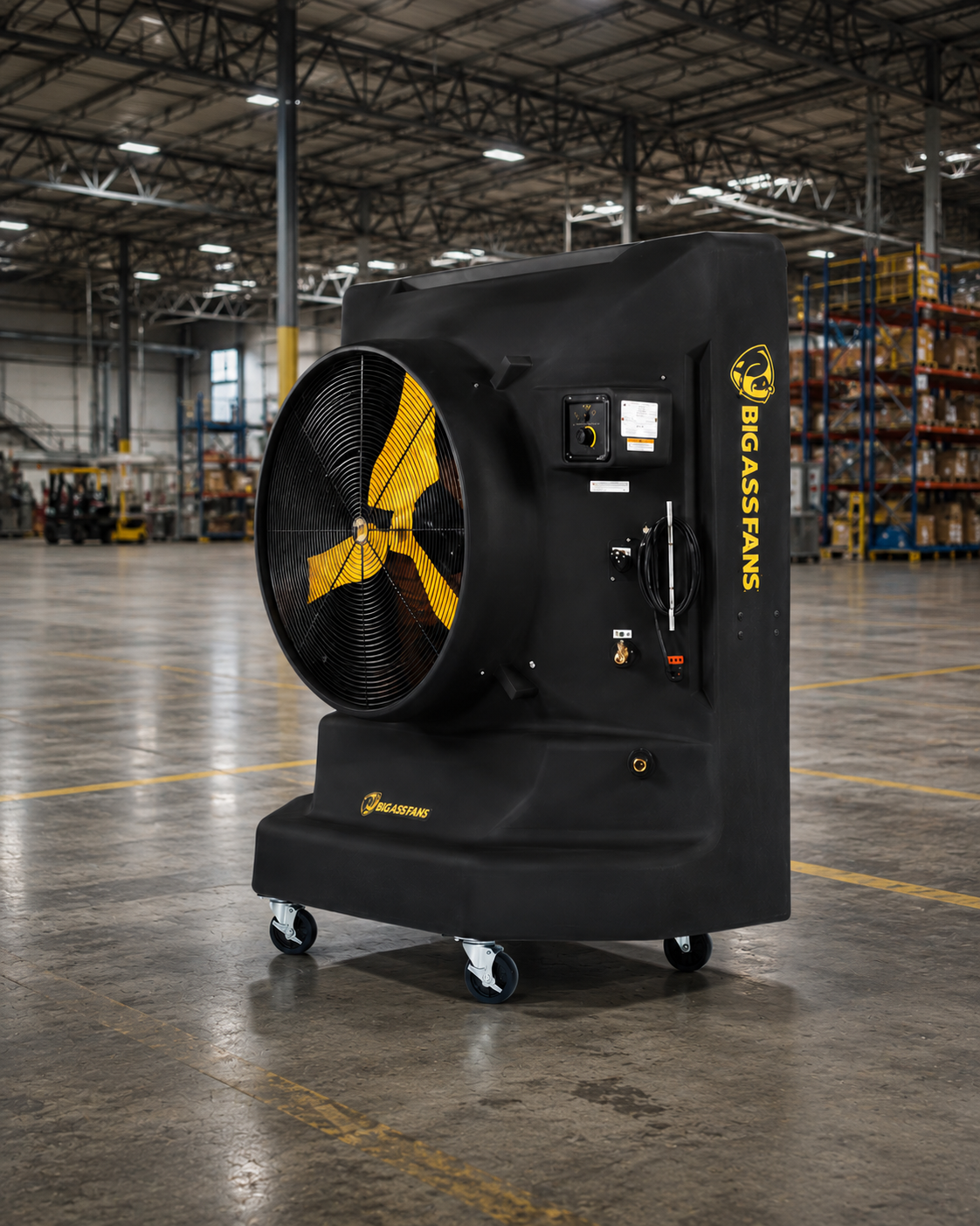 Mobiele luchtkoeler van Big Ass Fans voor efficiënte koeling van grote magazijnen en industriële werkruimtes